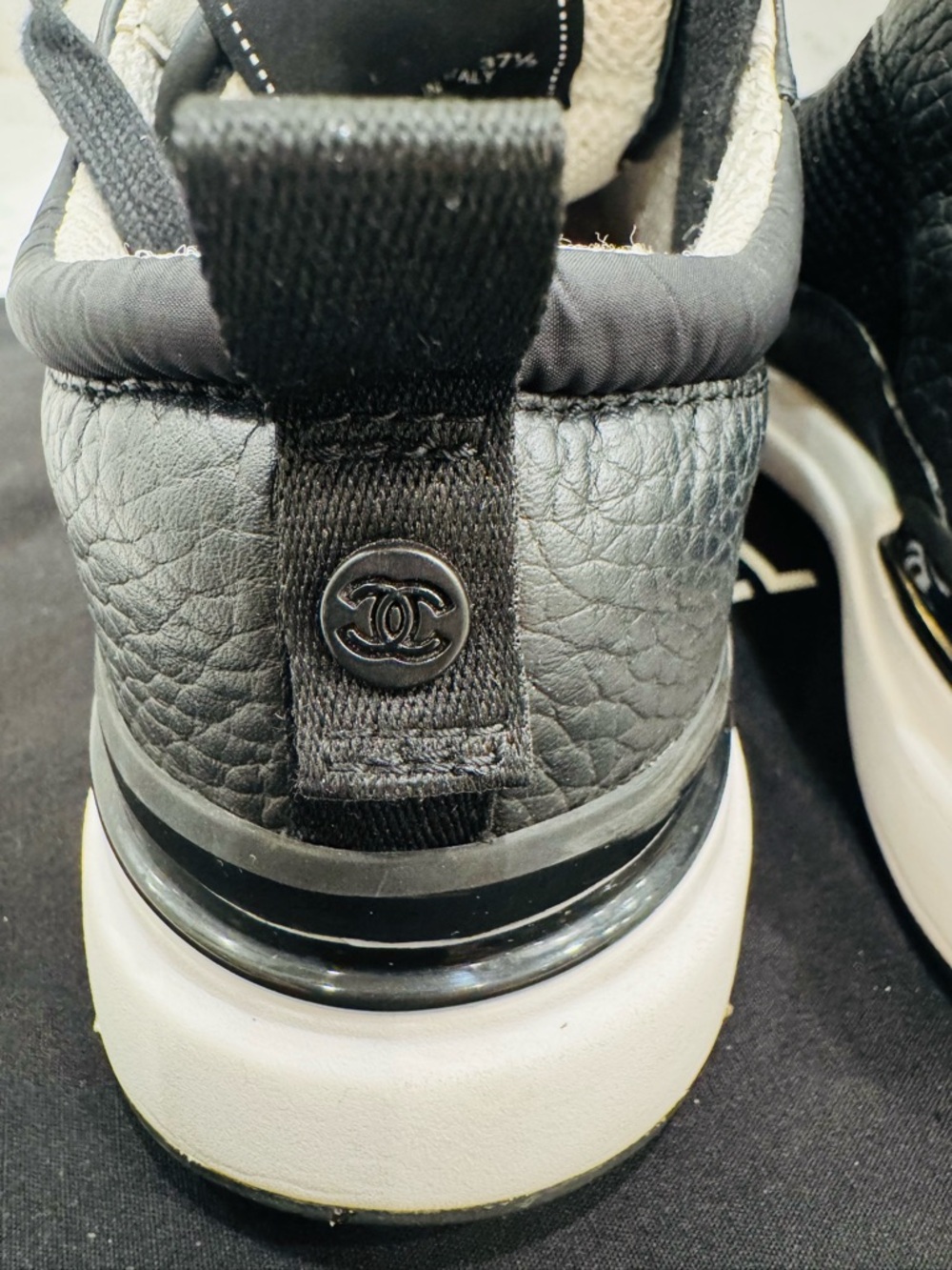 Chanel CC Logo Sneakers Black & White Leather Mesh Trainers Size 37.5 / US 7.5 - Picture 10 of 15